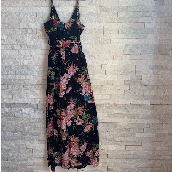 Black Spaghetti Strap Floral Jumper - Picture 5 of 5